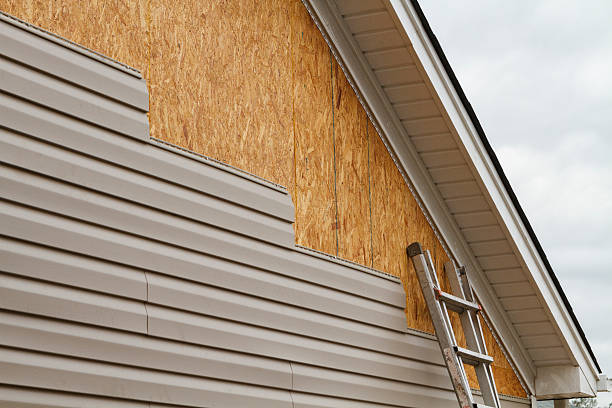 24/7 Emergency Siding Contractor experts in Carol Stream, IL